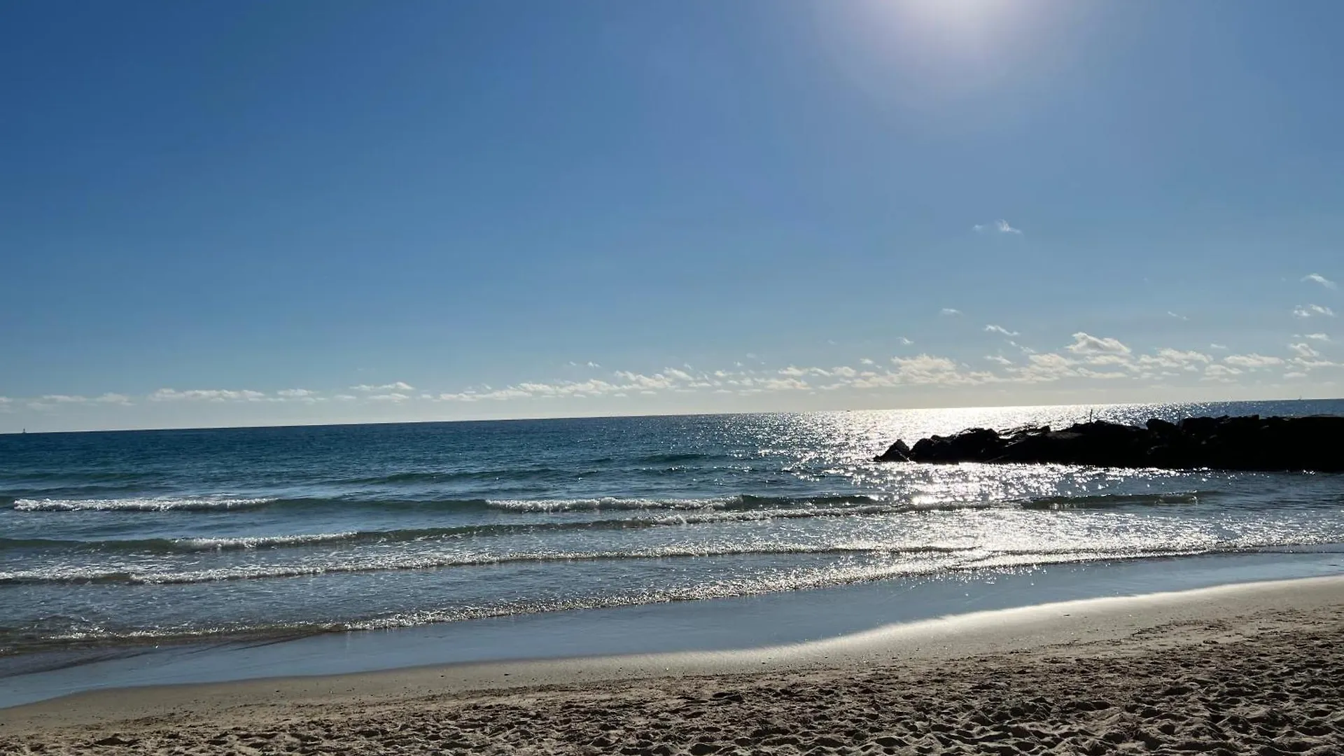 Tre Ponti Beach Apartment - Terrazzo Vista Mare Sanremo Italy