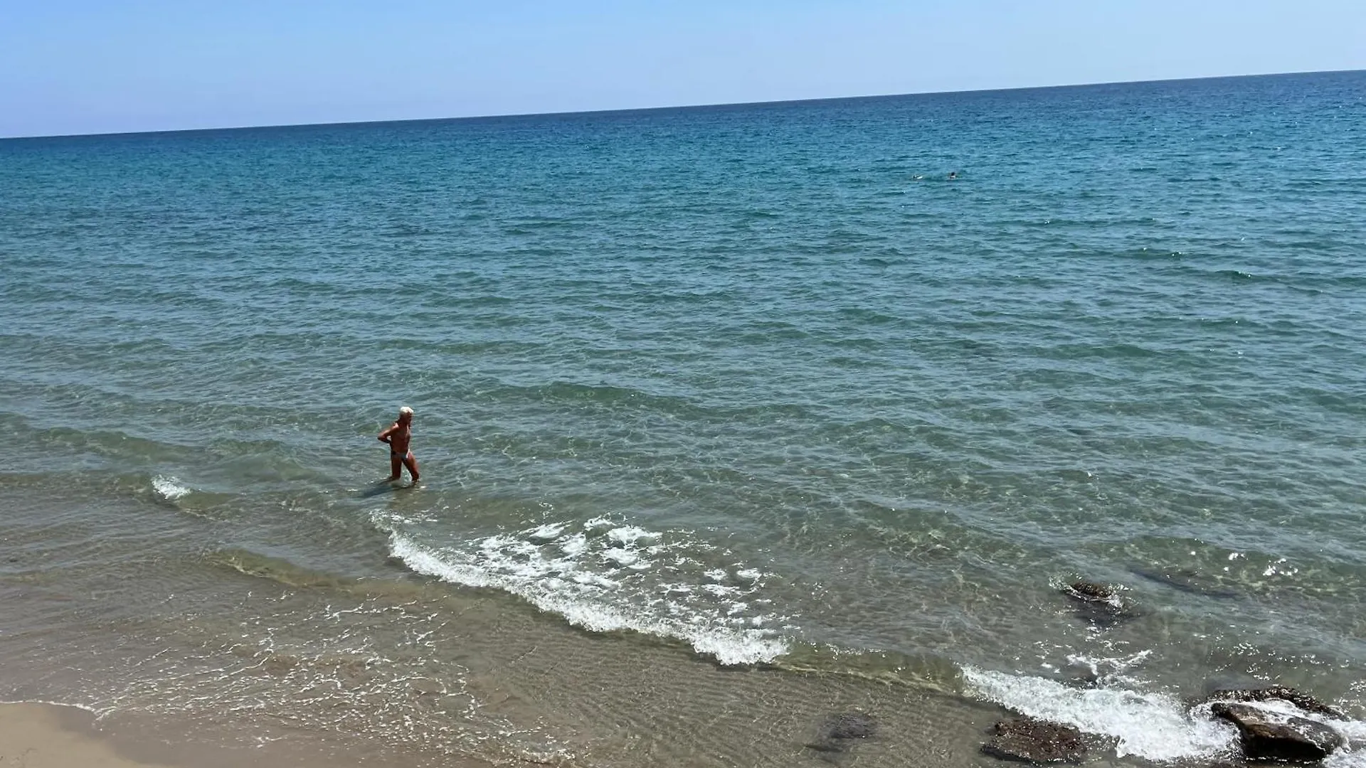 Tre Ponti Beach Apartment - Terrazzo Vista Mare Sanremo 0*,  Italy